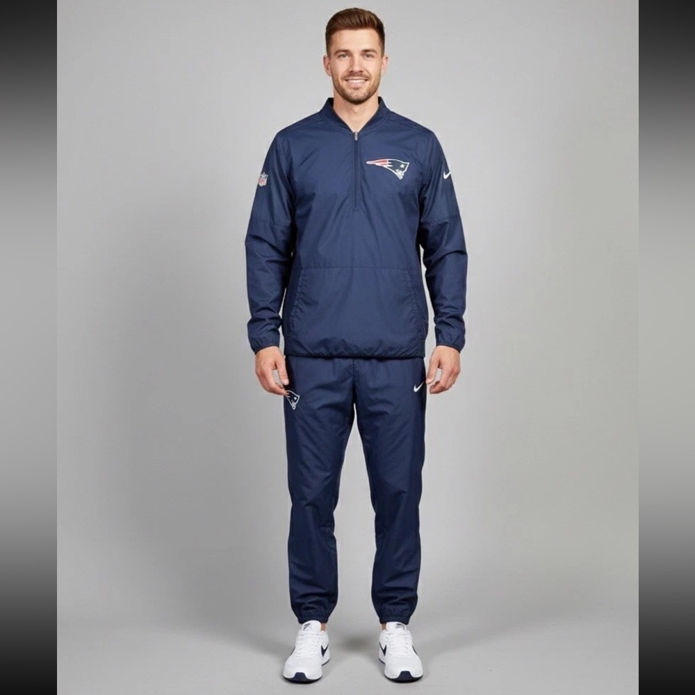 New England Patriots Nike NFL On-Field Mens 1/2 Zip Pullover Navy Jacket Small
